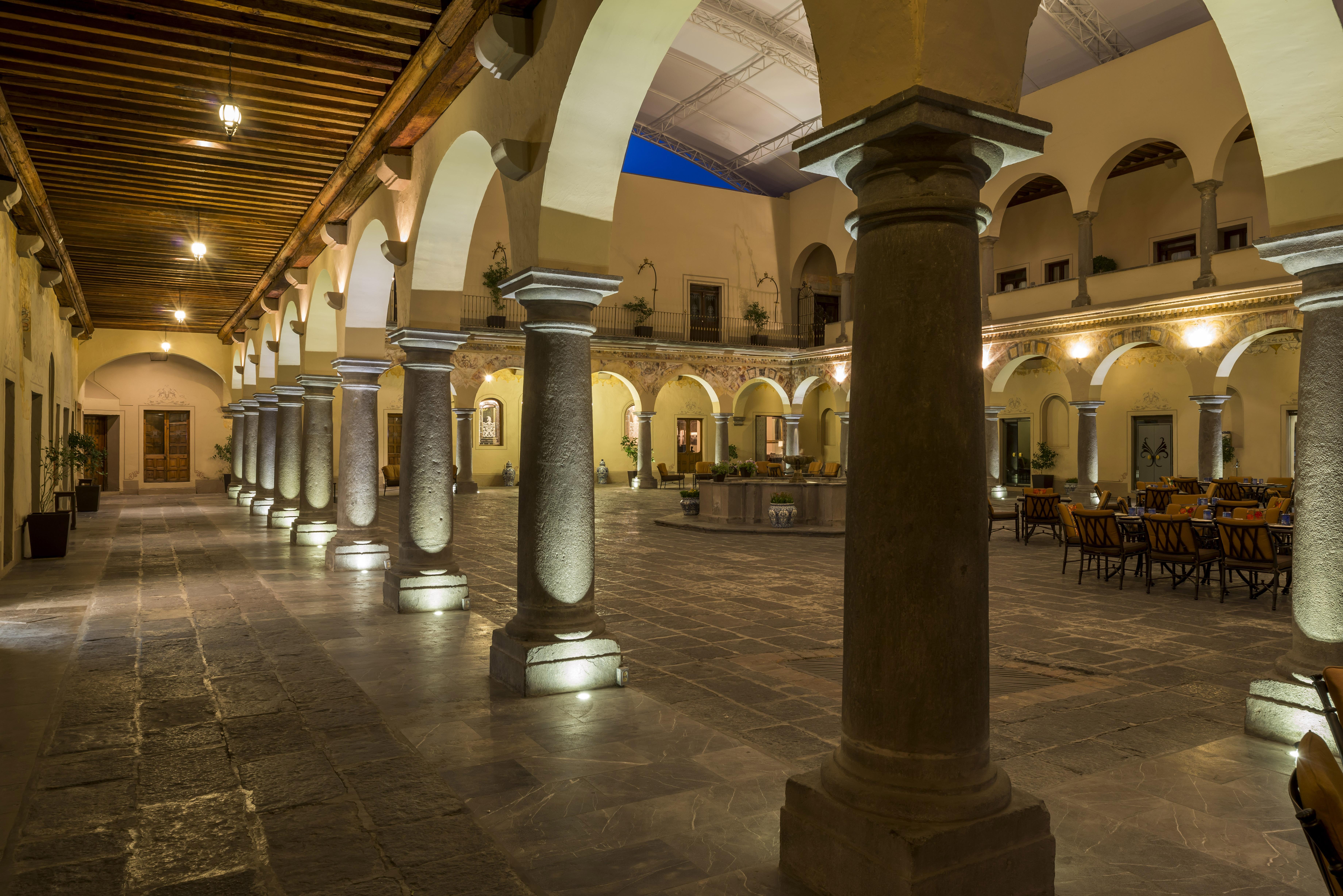Quinta Real Puebla Hotell Exteriör bild The interior of the museum